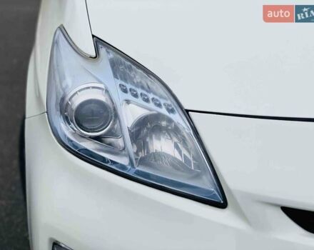 Білий Тойота Пріус, об'ємом двигуна 1.8 л та пробігом 221 тис. км за 8800 $, фото 24 на Automoto.ua