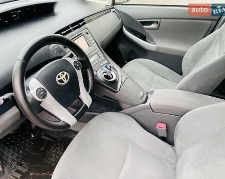 Білий Тойота Пріус, об'ємом двигуна 1.8 л та пробігом 221 тис. км за 8800 $, фото 35 на Automoto.ua