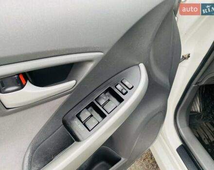 Білий Тойота Пріус, об'ємом двигуна 1.8 л та пробігом 221 тис. км за 8800 $, фото 34 на Automoto.ua