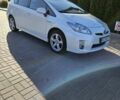Белый Тойота Приус, объемом двигателя 1.8 л и пробегом 260 тыс. км за 9900 $, фото 1 на Automoto.ua
