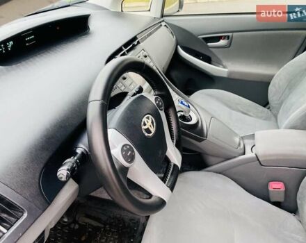 Білий Тойота Пріус, об'ємом двигуна 1.8 л та пробігом 221 тис. км за 8800 $, фото 29 на Automoto.ua