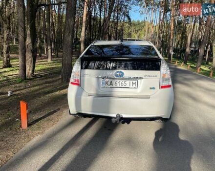 Белый Тойота Приус, объемом двигателя 1.8 л и пробегом 283 тыс. км за 11200 $, фото 7 на Automoto.ua