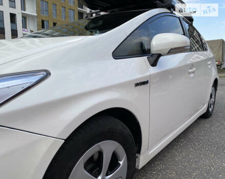 Белый Тойота Приус, объемом двигателя 1.8 л и пробегом 190 тыс. км за 10800 $, фото 39 на Automoto.ua