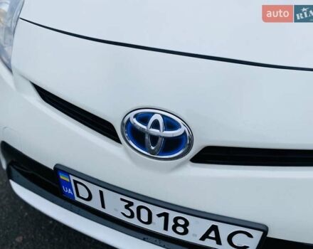 Білий Тойота Пріус, об'ємом двигуна 1.8 л та пробігом 221 тис. км за 8900 $, фото 7 на Automoto.ua