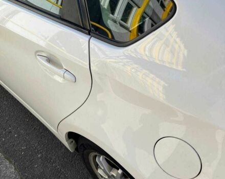 Білий Тойота Пріус, об'ємом двигуна 1.8 л та пробігом 380 тис. км за 9035 $, фото 9 на Automoto.ua