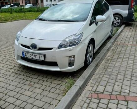 Белый Тойота Приус, объемом двигателя 1.8 л и пробегом 191 тыс. км за 11200 $, фото 8 на Automoto.ua