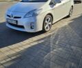 Белый Тойота Приус, объемом двигателя 1.8 л и пробегом 260 тыс. км за 9900 $, фото 5 на Automoto.ua