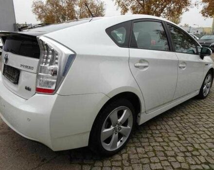 Белый Тойота Приус, объемом двигателя 1.8 л и пробегом 139 тыс. км за 8600 $, фото 4 на Automoto.ua