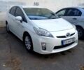 Белый Тойота Приус, объемом двигателя 1.8 л и пробегом 274 тыс. км за 11757 $, фото 2 на Automoto.ua