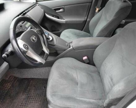 Белый Тойота Приус, объемом двигателя 1.8 л и пробегом 139 тыс. км за 8600 $, фото 8 на Automoto.ua