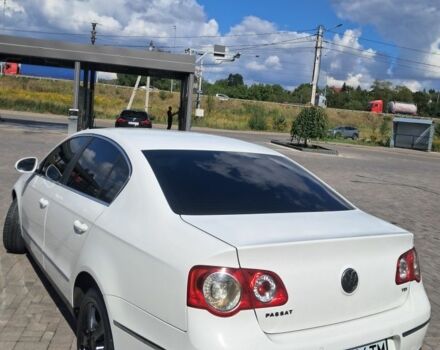 Белый Тойота Приус, объемом двигателя 1.8 л и пробегом 200 тыс. км за 9990 $, фото 10 на Automoto.ua