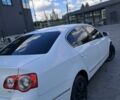 Белый Тойота Приус, объемом двигателя 1.8 л и пробегом 200 тыс. км за 9990 $, фото 4 на Automoto.ua