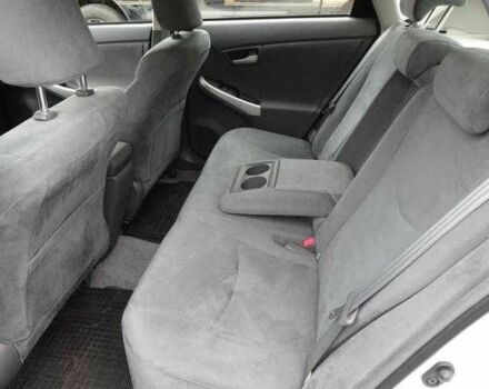 Белый Тойота Приус, объемом двигателя 1.8 л и пробегом 139 тыс. км за 8600 $, фото 14 на Automoto.ua