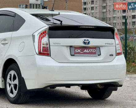 Белый Тойота Приус, объемом двигателя 1.8 л и пробегом 165 тыс. км за 12800 $, фото 88 на Automoto.ua