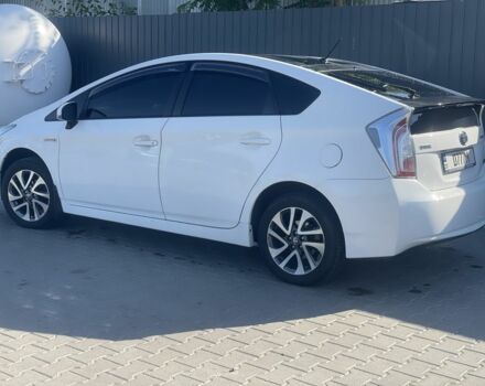 Белый Тойота Приус, объемом двигателя 1.8 л и пробегом 250 тыс. км за 12000 $, фото 2 на Automoto.ua