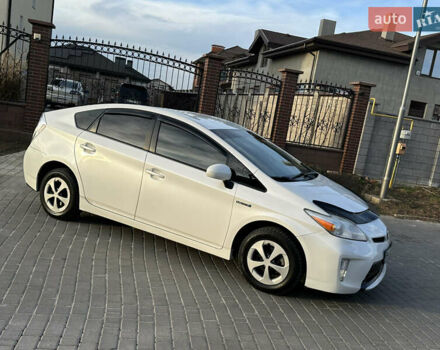 Белый Тойота Приус, объемом двигателя 1.8 л и пробегом 235 тыс. км за 11700 $, фото 20 на Automoto.ua