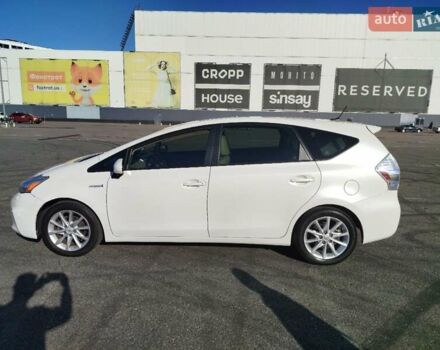 Білий Тойота Пріус, об'ємом двигуна 1.8 л та пробігом 235 тис. км за 13500 $, фото 4 на Automoto.ua