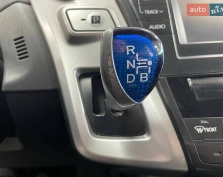 Белый Тойота Приус, объемом двигателя 1.79 л и пробегом 217 тыс. км за 10990 $, фото 27 на Automoto.ua