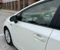 Белый Тойота Приус, объемом двигателя 1.8 л и пробегом 235 тыс. км за 13100 $, фото 3 на Automoto.ua