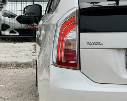 Белый Тойота Приус, объемом двигателя 1.8 л и пробегом 165 тыс. км за 12700 $, фото 91 на Automoto.ua