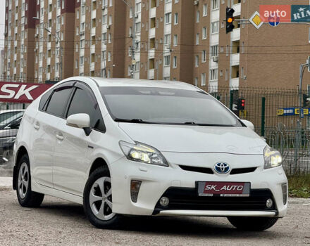 Белый Тойота Приус, объемом двигателя 1.8 л и пробегом 165 тыс. км за 12800 $, фото 67 на Automoto.ua