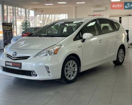 Белый Тойота Приус, объемом двигателя 1.79 л и пробегом 217 тыс. км за 10990 $, фото 6 на Automoto.ua