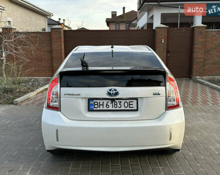 Белый Тойота Приус, объемом двигателя 1.8 л и пробегом 235 тыс. км за 11700 $, фото 28 на Automoto.ua