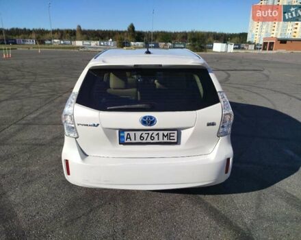 Білий Тойота Пріус, об'ємом двигуна 1.8 л та пробігом 235 тис. км за 13500 $, фото 6 на Automoto.ua