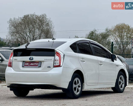 Белый Тойота Приус, объемом двигателя 1.8 л и пробегом 165 тыс. км за 12800 $, фото 4 на Automoto.ua