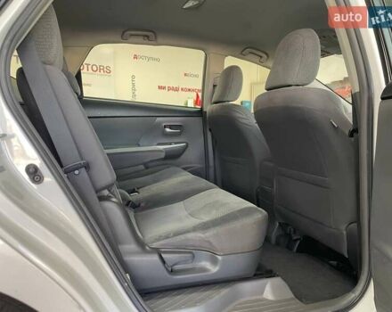 Белый Тойота Приус, объемом двигателя 1.79 л и пробегом 217 тыс. км за 10990 $, фото 37 на Automoto.ua