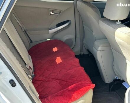 Білий Тойота Пріус, об'ємом двигуна 1.8 л та пробігом 236 тис. км за 10990 $, фото 14 на Automoto.ua