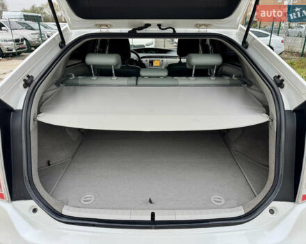 Белый Тойота Приус, объемом двигателя 1.8 л и пробегом 165 тыс. км за 12700 $, фото 54 на Automoto.ua