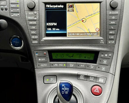 Белый Тойота Приус, объемом двигателя 1.8 л и пробегом 165 тыс. км за 12700 $, фото 39 на Automoto.ua