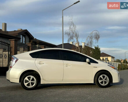 Белый Тойота Приус, объемом двигателя 1.8 л и пробегом 235 тыс. км за 11700 $, фото 19 на Automoto.ua