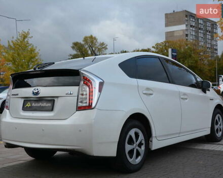 Белый Тойота Приус, объемом двигателя 1.8 л и пробегом 281 тыс. км за 9999 $, фото 9 на Automoto.ua