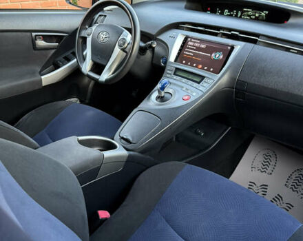 Білий Тойота Пріус, об'ємом двигуна 1.8 л та пробігом 160 тис. км за 12200 $, фото 76 на Automoto.ua