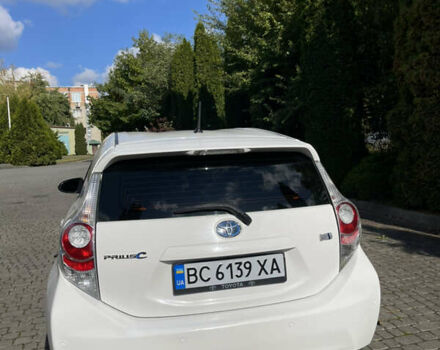 Білий Тойота Пріус, об'ємом двигуна 1.5 л та пробігом 181 тис. км за 9499 $, фото 10 на Automoto.ua