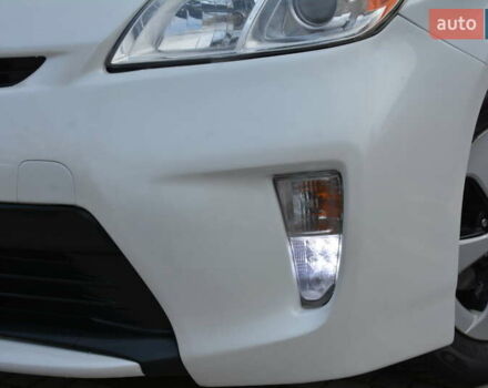 Белый Тойота Приус, объемом двигателя 1.8 л и пробегом 281 тыс. км за 9999 $, фото 17 на Automoto.ua