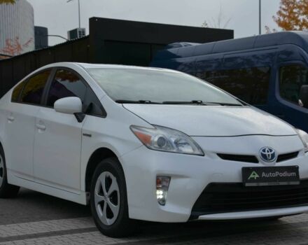 Білий Тойота Пріус, об'ємом двигуна 1.8 л та пробігом 280 тис. км за 10012 $, фото 3 на Automoto.ua