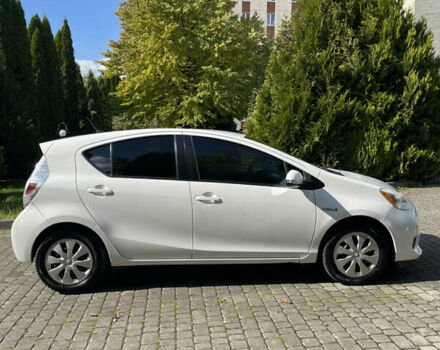 Білий Тойота Пріус, об'ємом двигуна 1.5 л та пробігом 181 тис. км за 9299 $, фото 8 на Automoto.ua