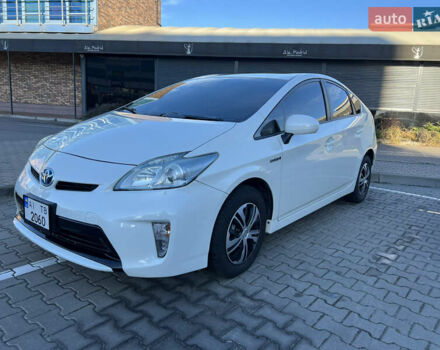 Белый Тойота Приус, объемом двигателя 1.8 л и пробегом 177 тыс. км за 15300 $, фото 1 на Automoto.ua