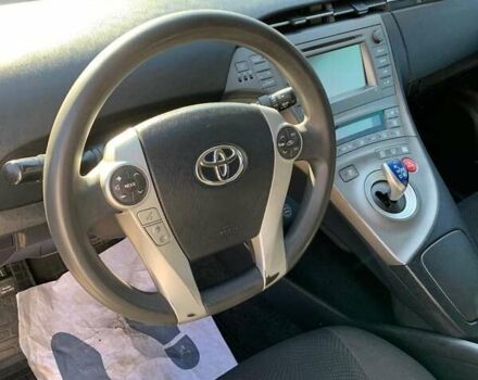 Белый Тойота Приус, объемом двигателя 1.8 л и пробегом 270 тыс. км за 10700 $, фото 6 на Automoto.ua