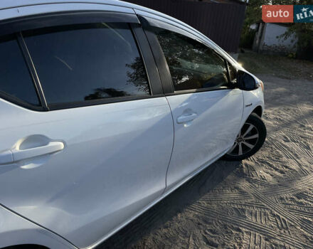 Білий Тойота Пріус, об'ємом двигуна 1.5 л та пробігом 98 тис. км за 8500 $, фото 1 на Automoto.ua