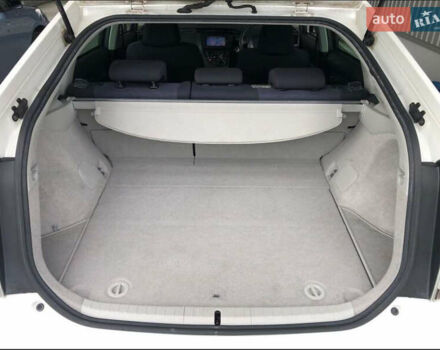 Тойота Приус 2014 в Одессе на Automoto.ua Белый Тойота Приус, объемом двигателя 1.8 л и пробегом 159 тыс. км за 13000 $, фото 33 на Automoto.ua