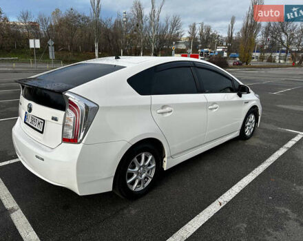 Белый Тойота Приус, объемом двигателя 1.8 л и пробегом 137 тыс. км за 13200 $, фото 5 на Automoto.ua