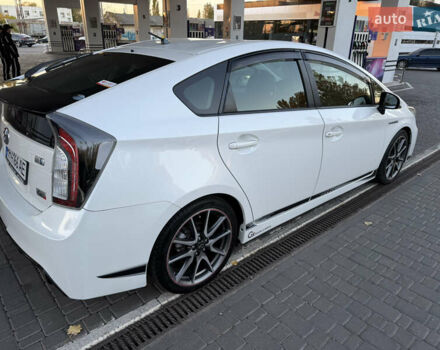 Тойота Приус 2014 в Одессе на Automoto.ua Белый Тойота Приус, объемом двигателя 1.8 л и пробегом 159 тыс. км за 13000 $, фото 2 на Automoto.ua