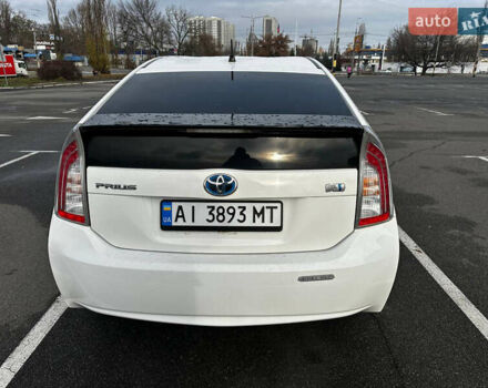 Белый Тойота Приус, объемом двигателя 1.8 л и пробегом 137 тыс. км за 13200 $, фото 4 на Automoto.ua