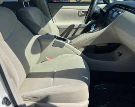 Белый Тойота Приус, объемом двигателя 1.8 л и пробегом 86 тыс. км за 6400 $, фото 9 на Automoto.ua