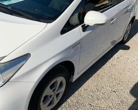 Белый Тойота Приус, объемом двигателя 1.8 л и пробегом 270 тыс. км за 10700 $, фото 8 на Automoto.ua