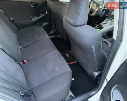 Тойота Приус 2014 в Одессе на Automoto.ua Белый Тойота Приус, объемом двигателя 1.8 л и пробегом 159 тыс. км за 13000 $, фото 21 на Automoto.ua